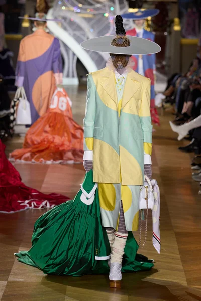 Look 46